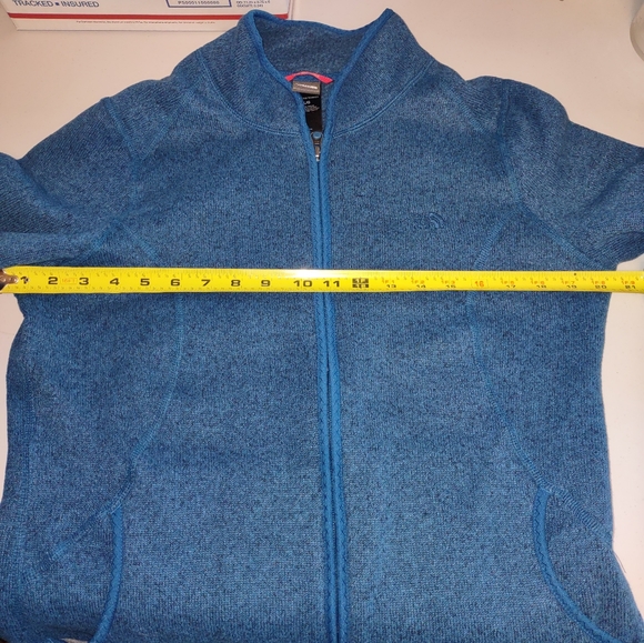 Northface jacket 💙💙 - Picture 7 of 8